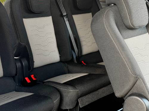 Van 9 osobowy - wspólna podróż